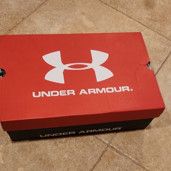 Under Armour White Sneakers - Picture 5 of 6